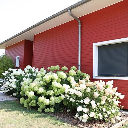 L'Escale Aux Framboises Bed & Breakfast Rouy-le-Petit Exterior photo